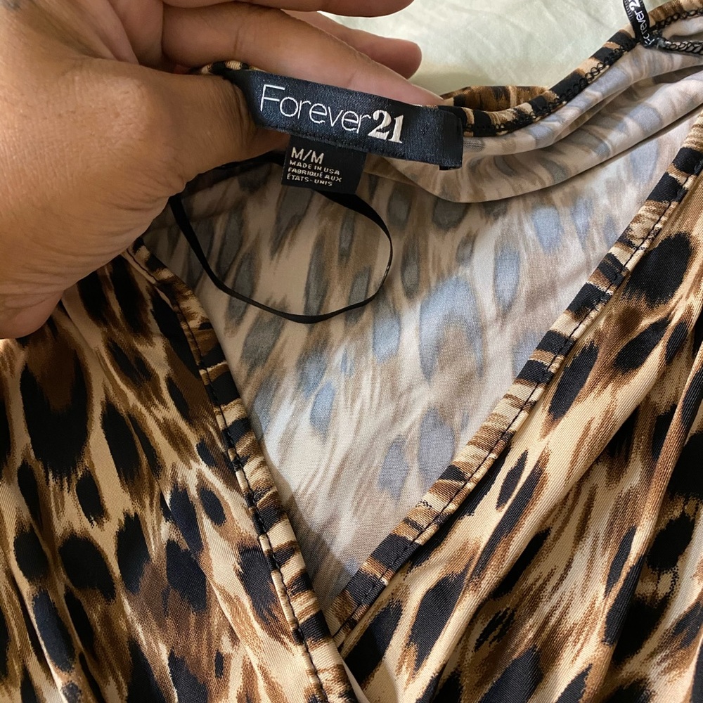 Leopard romper - Picture 4 of 4